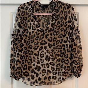 Banana Republic Animal Print Blouse. Size: L Petite *NWOT ✨